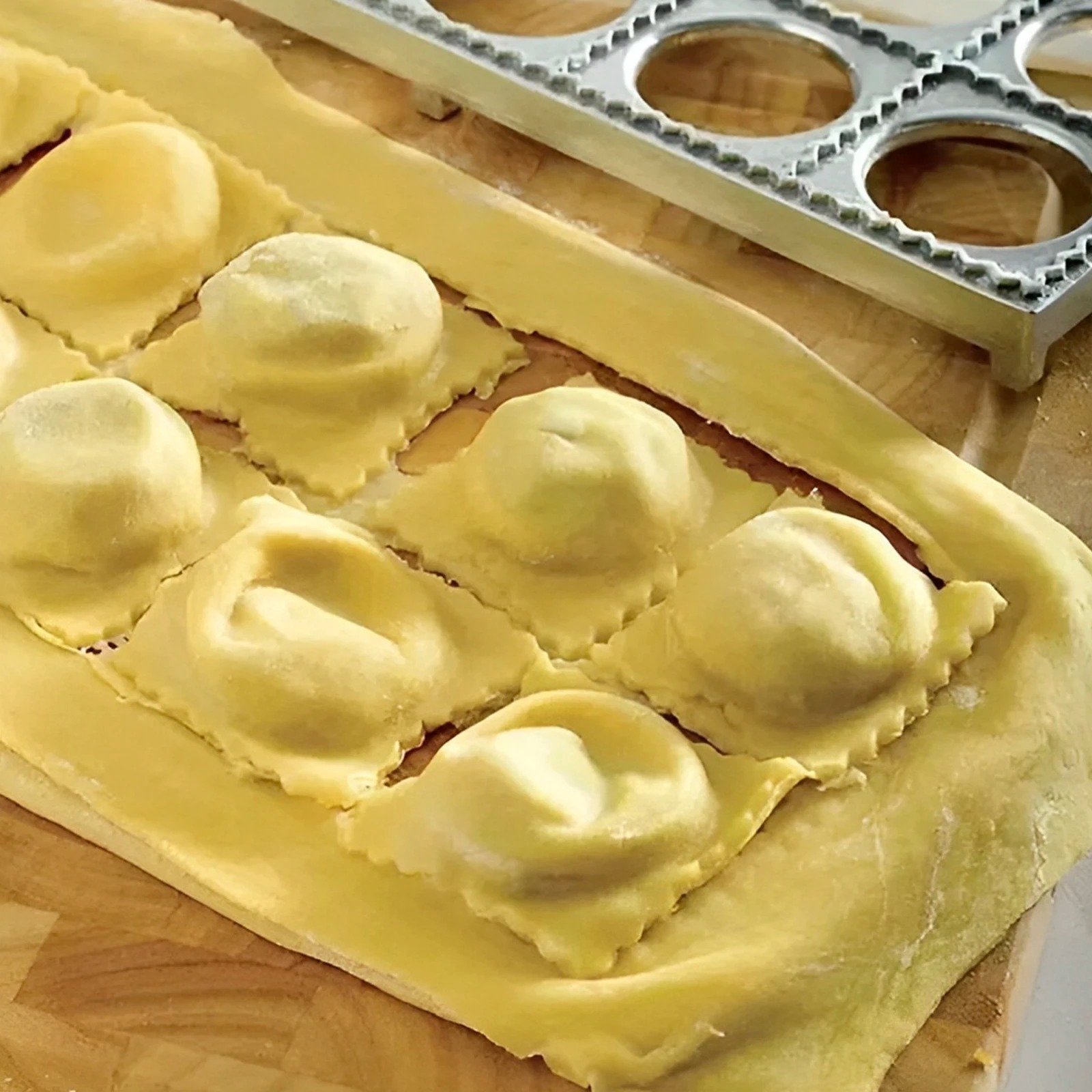 12 Delikli Mantı Kalıbı, Manue - Kitchen Gadgets China incelemesi ve fiyatı